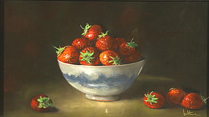 NÀ LUTHER Erdbeeren in chinesischer Schale